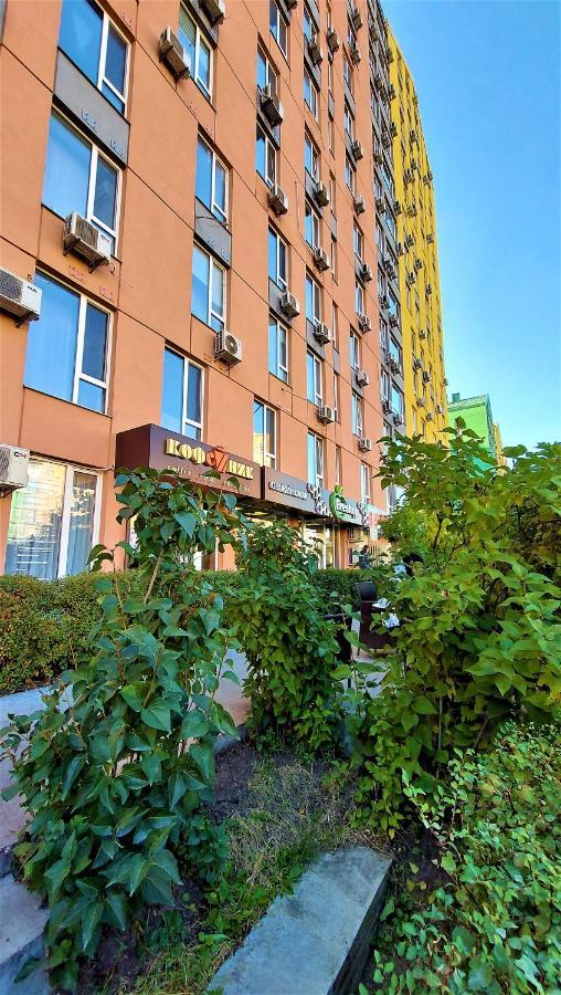 Смарт-Апартаменти На 1 Поверсі Kiev Exterior foto